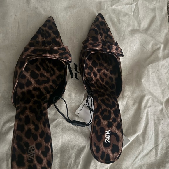 Zara Leopard Print Mules - Picture 4 of 4